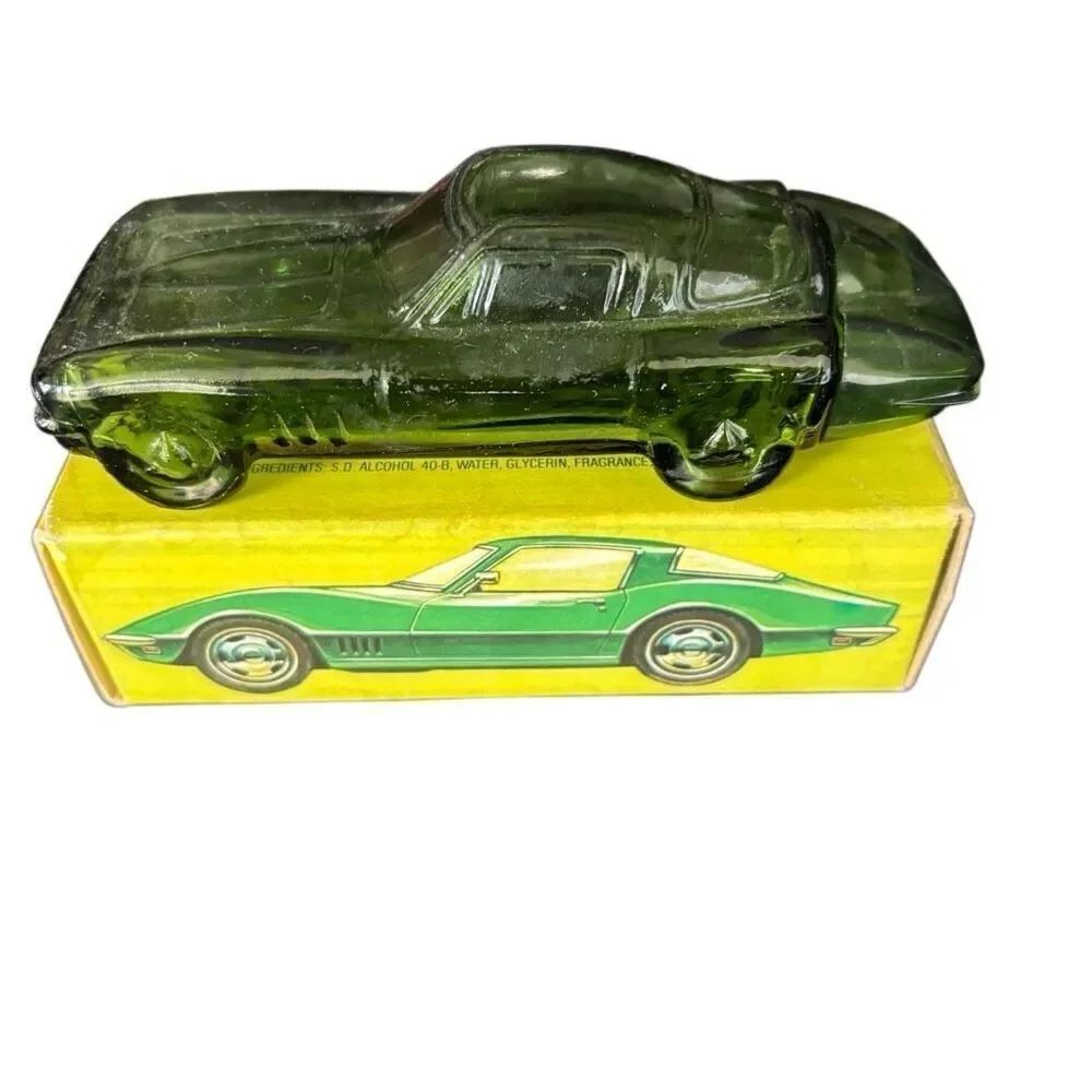 Avon Corvette Stingray’65 Spicy After Shave Green Glass EMPTY
